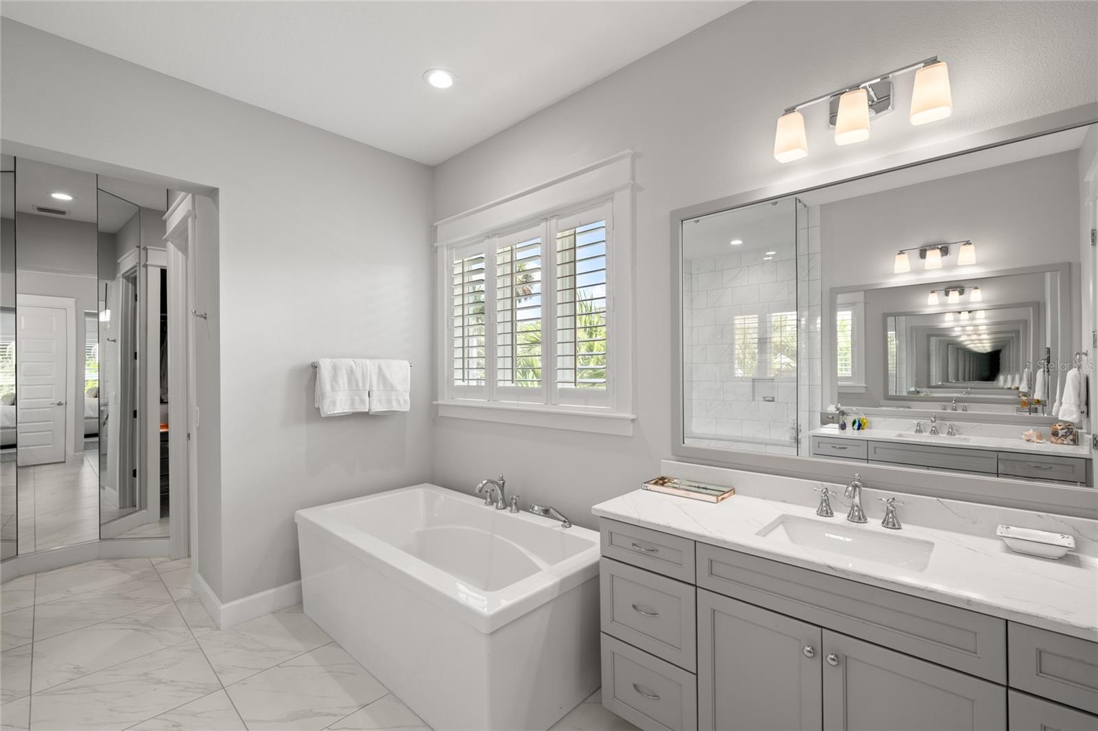 WEST SHORE CREST - Residential