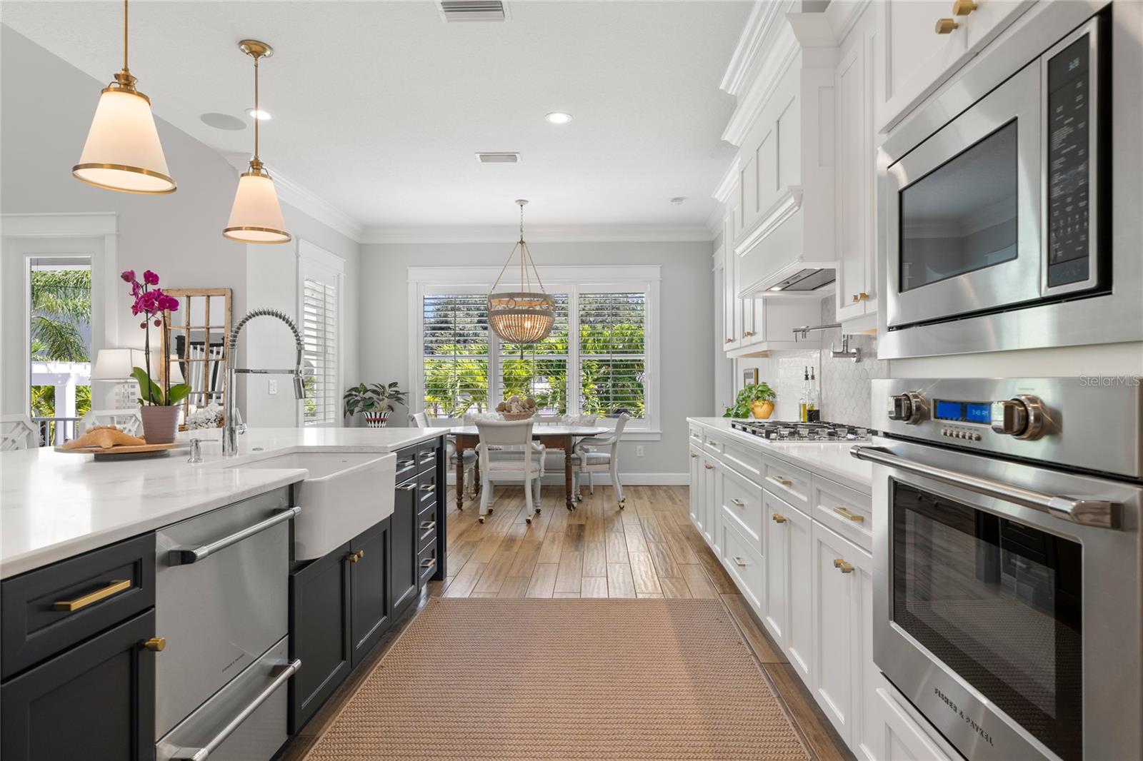 WEST SHORE CREST - Residential