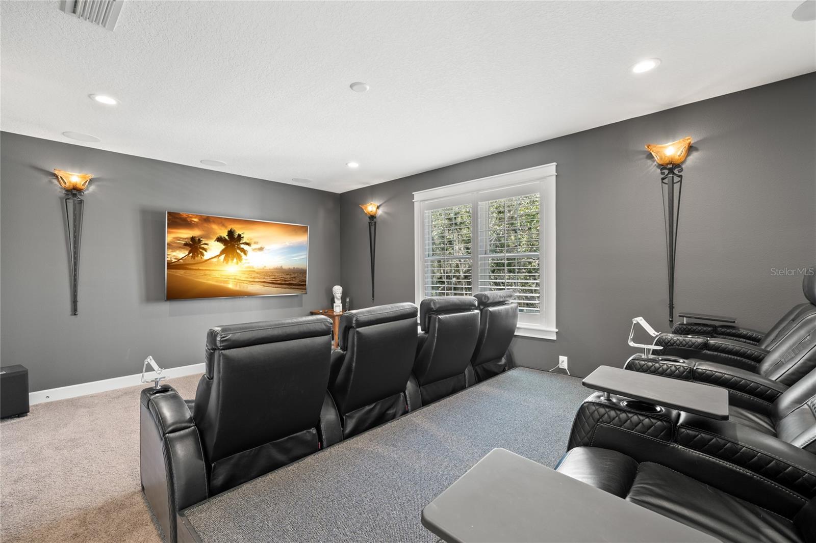 WEST SHORE CREST - Residential