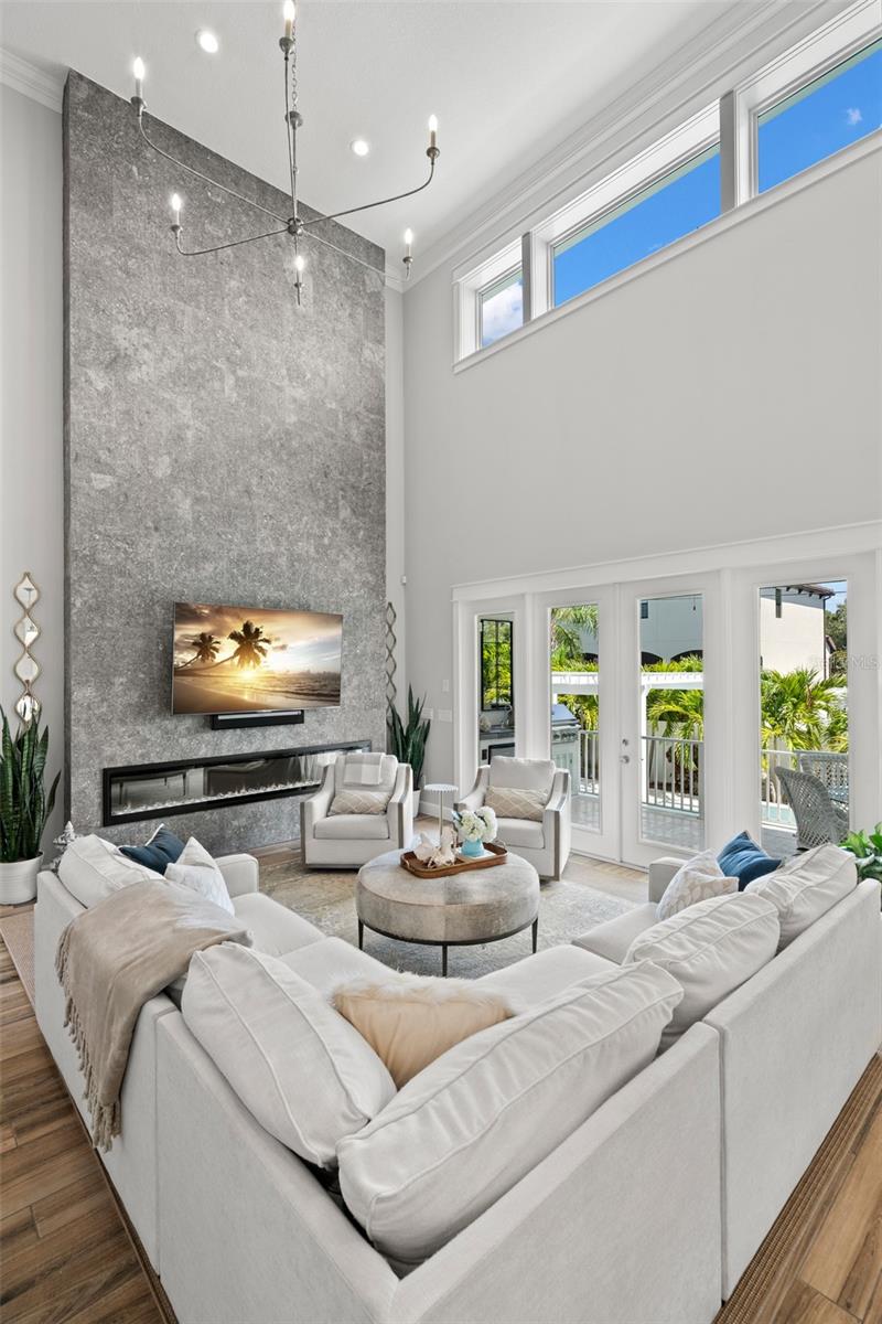 WEST SHORE CREST - Residential