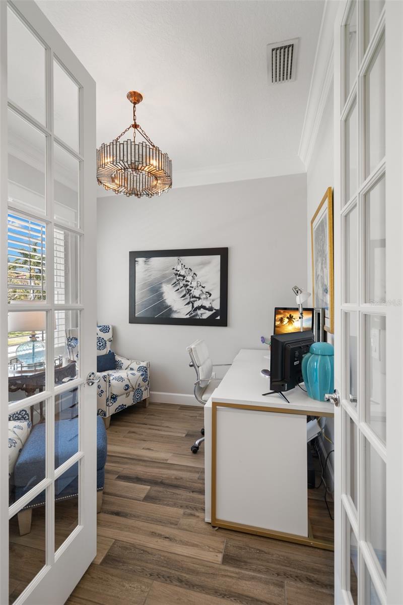 WEST SHORE CREST - Residential