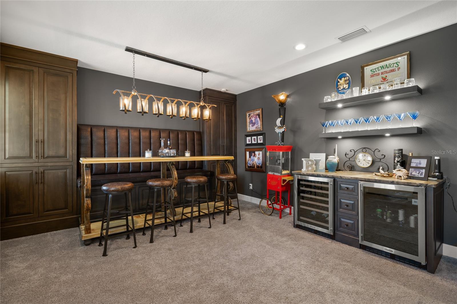 WEST SHORE CREST - Residential