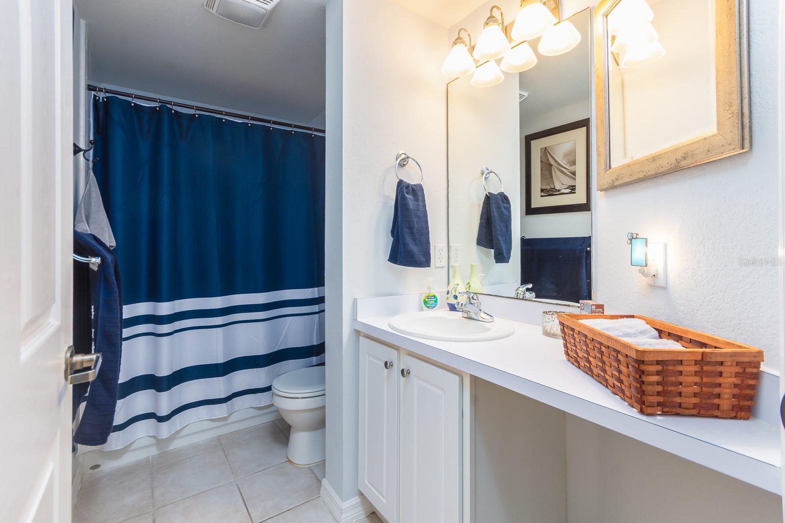 THE VILLAGE AT HAILE - Residential