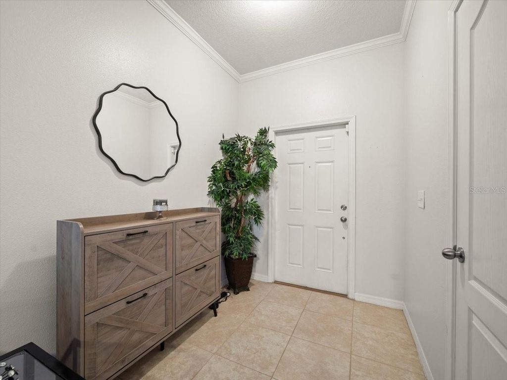 Photo of 2711 Isabella Valley Court, Brandon, FL 33511 (MLS # TB8423602)