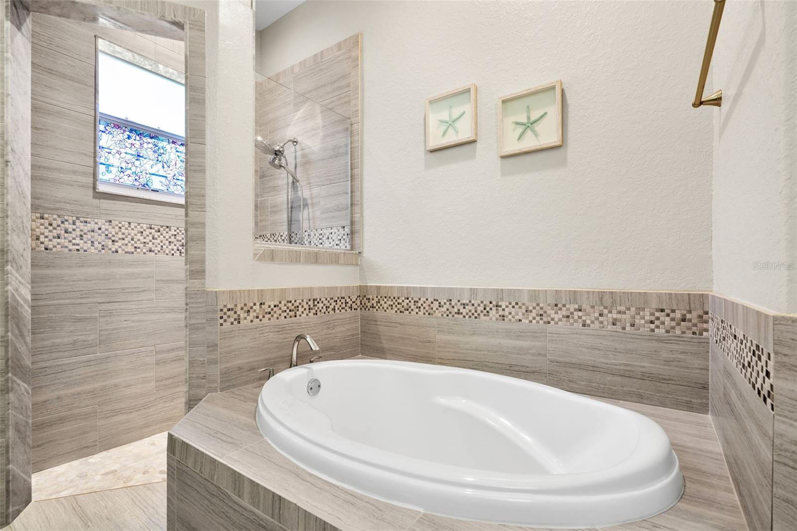 HIGHLANDS GRACE - Residential