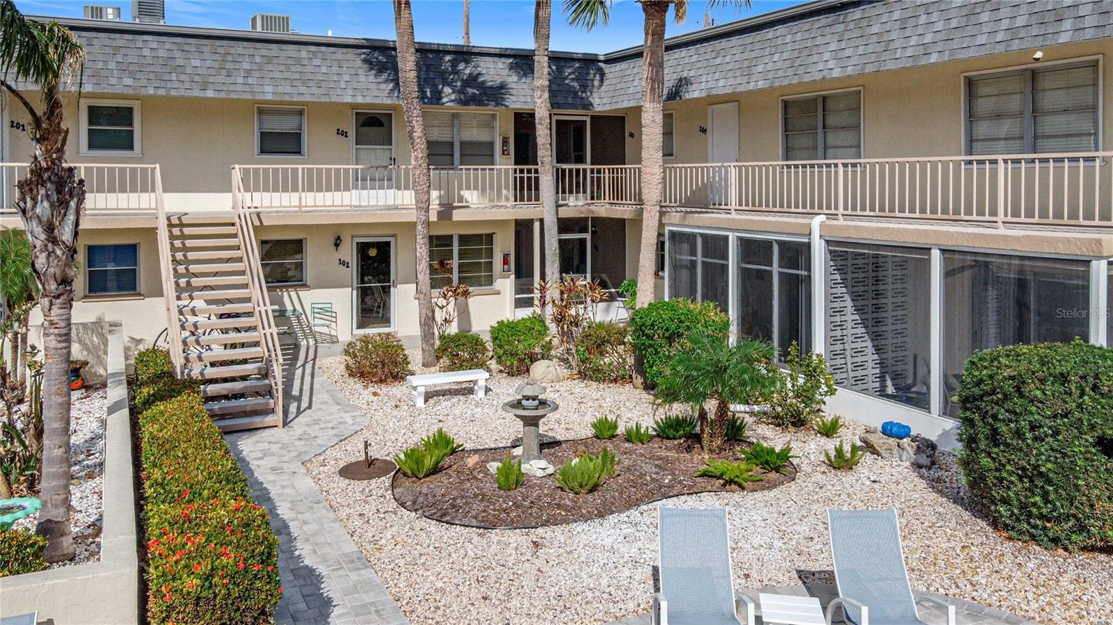 200 PARK BOULEVARD N 103