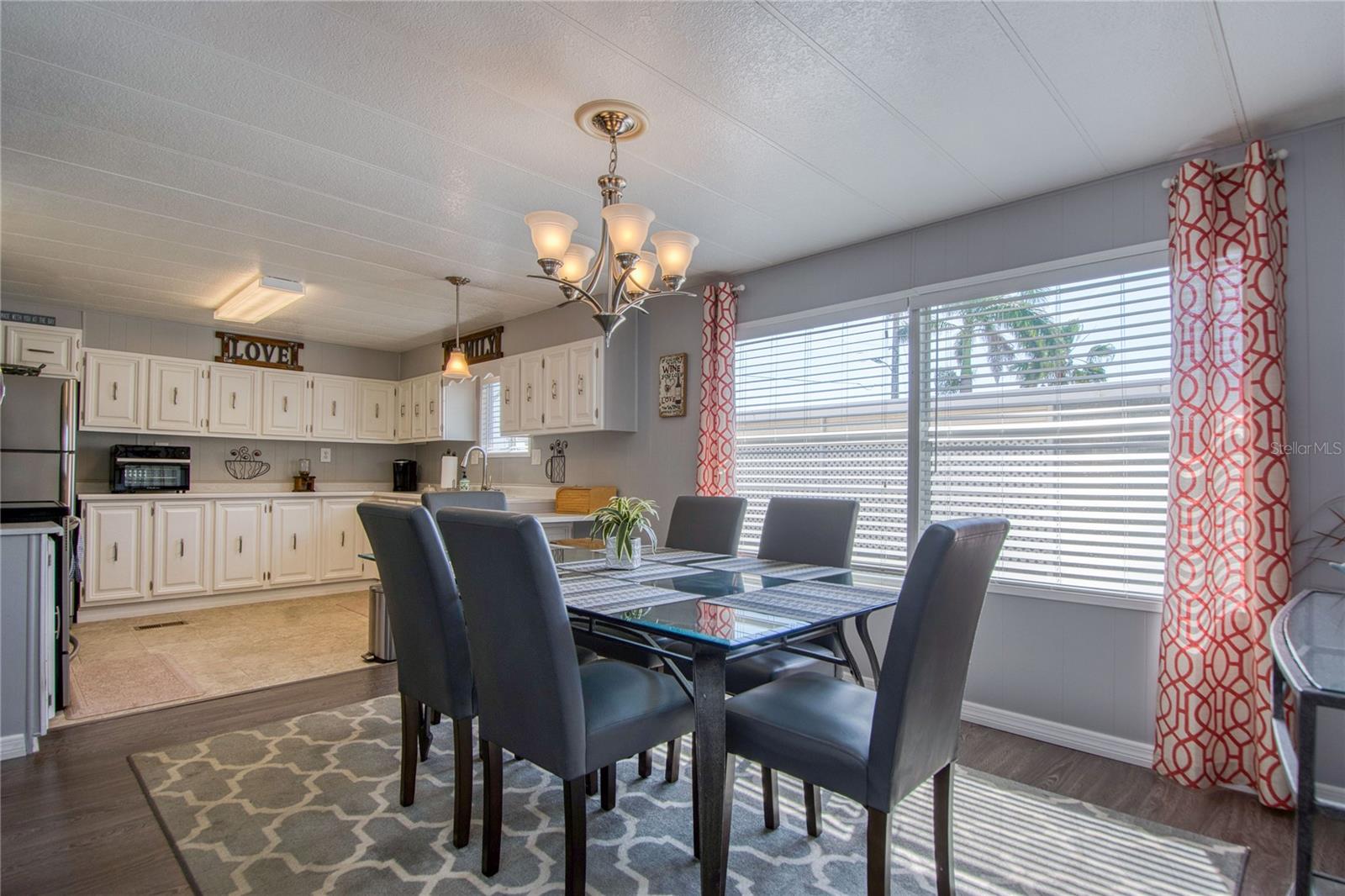 BAY ARISTOCRAT VILLAGE MOBILE HOME PARK UNREC - Residential