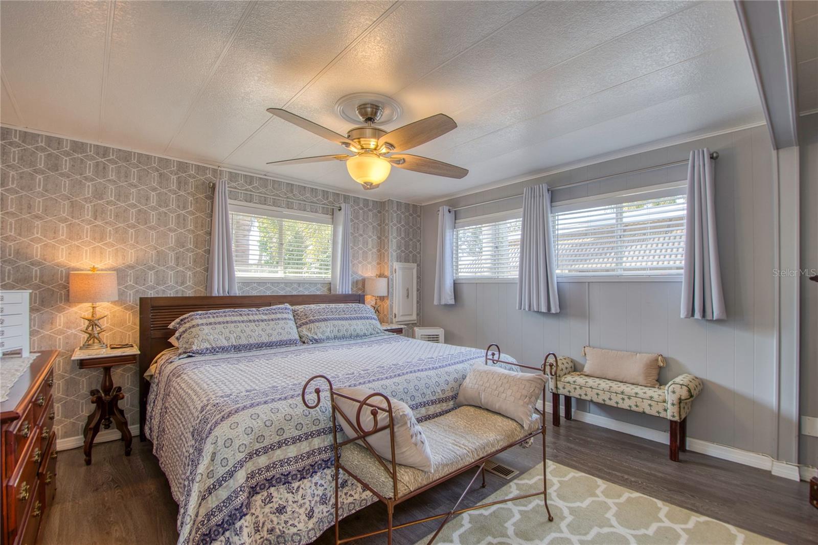 BAY ARISTOCRAT VILLAGE MOBILE HOME PARK UNREC - Residential