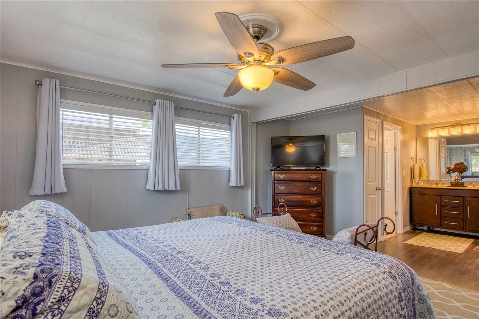 BAY ARISTOCRAT VILLAGE MOBILE HOME PARK UNREC - Residential