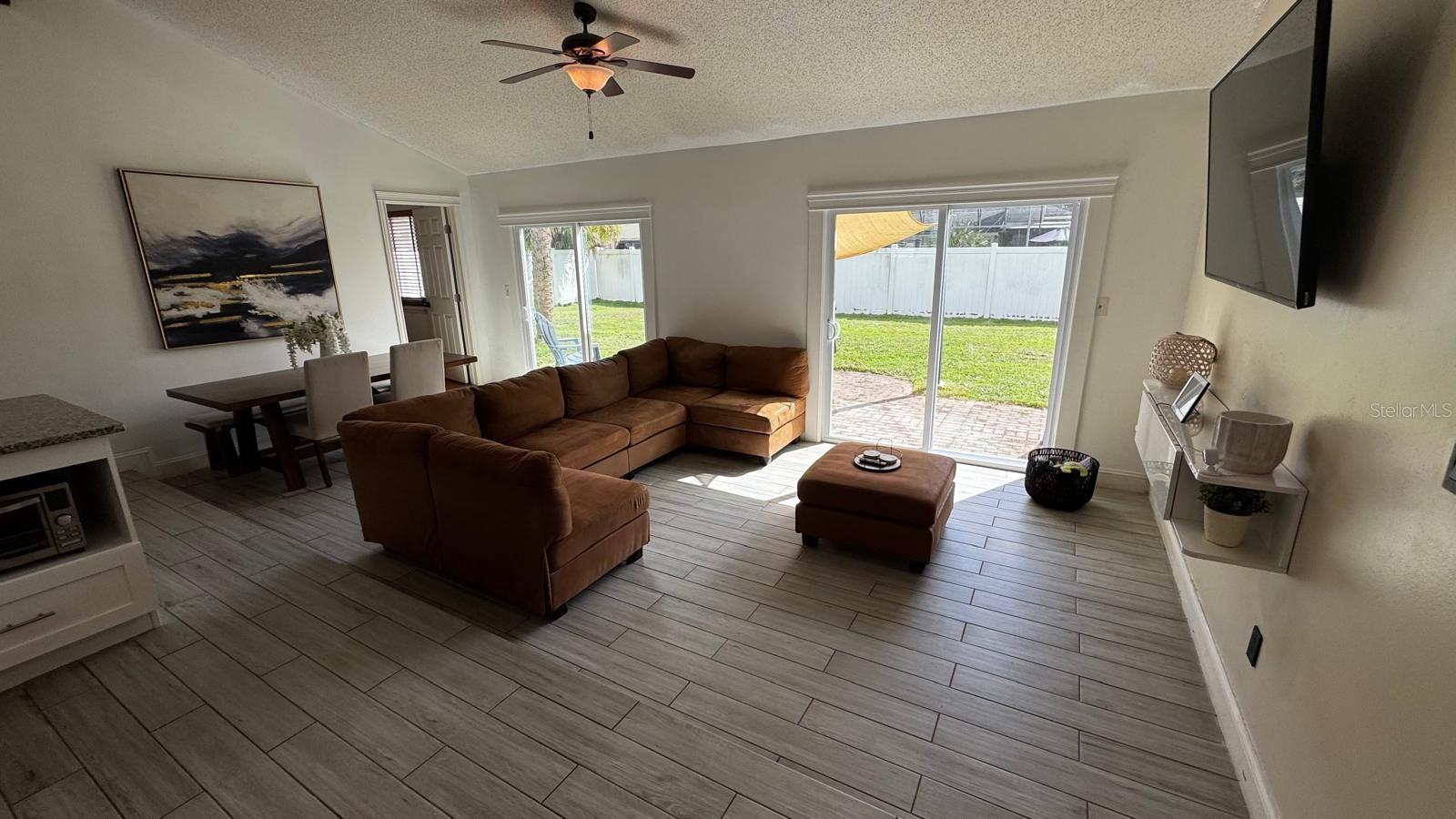 BAY LAGOON UNIT 2 - Residential Lease