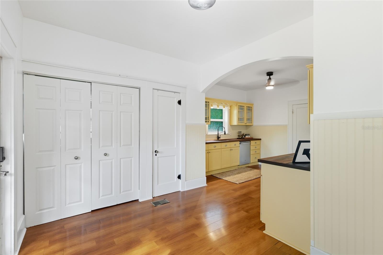 ORANGE HEIGHTS - Residential