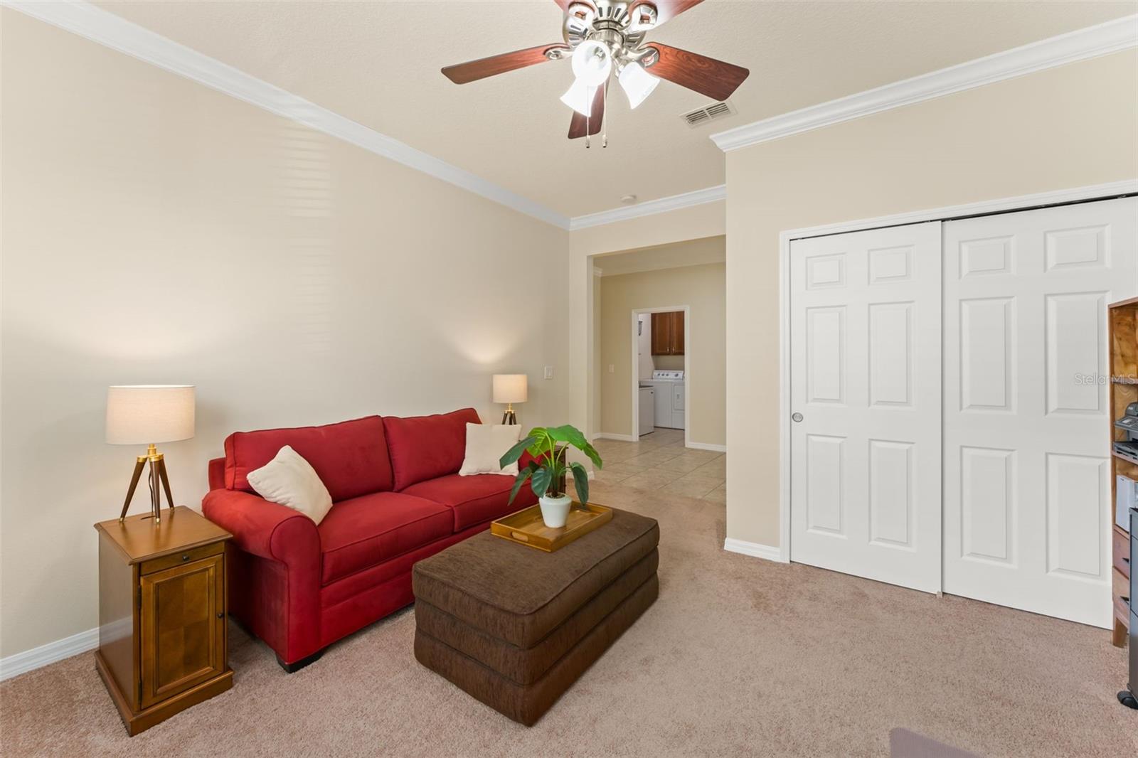 VICTORIA LNDGS - Residential