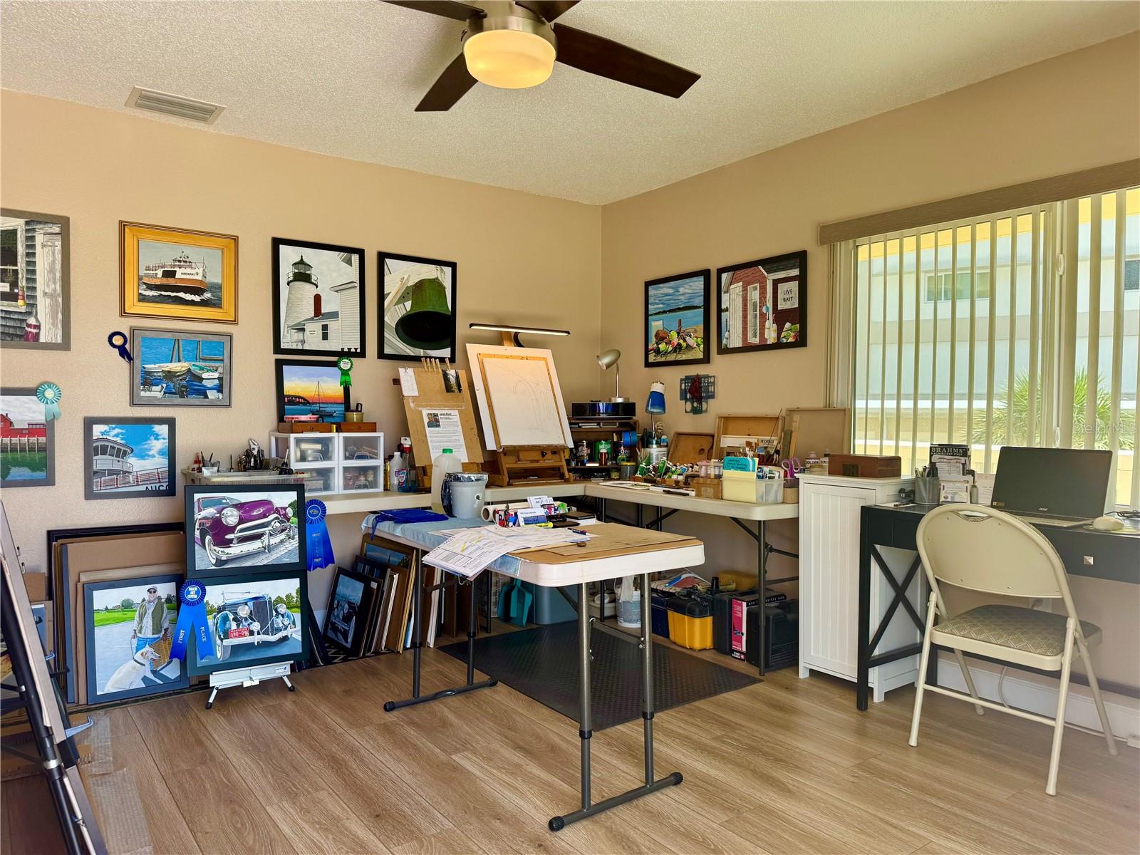 HARBOUR CLUB CONDO 3 - Residential