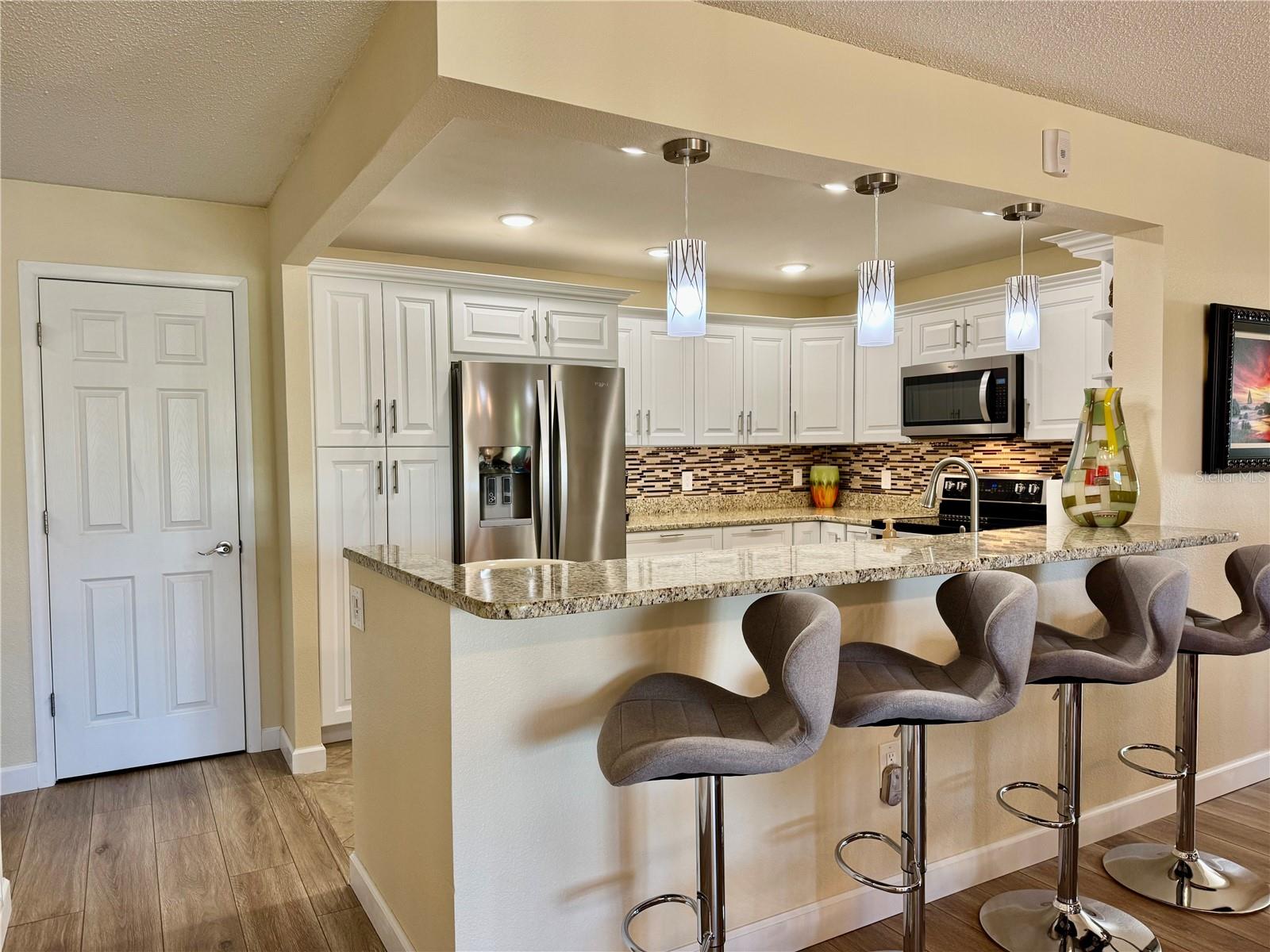 100 BLUFF VIEW DRIVE 115C