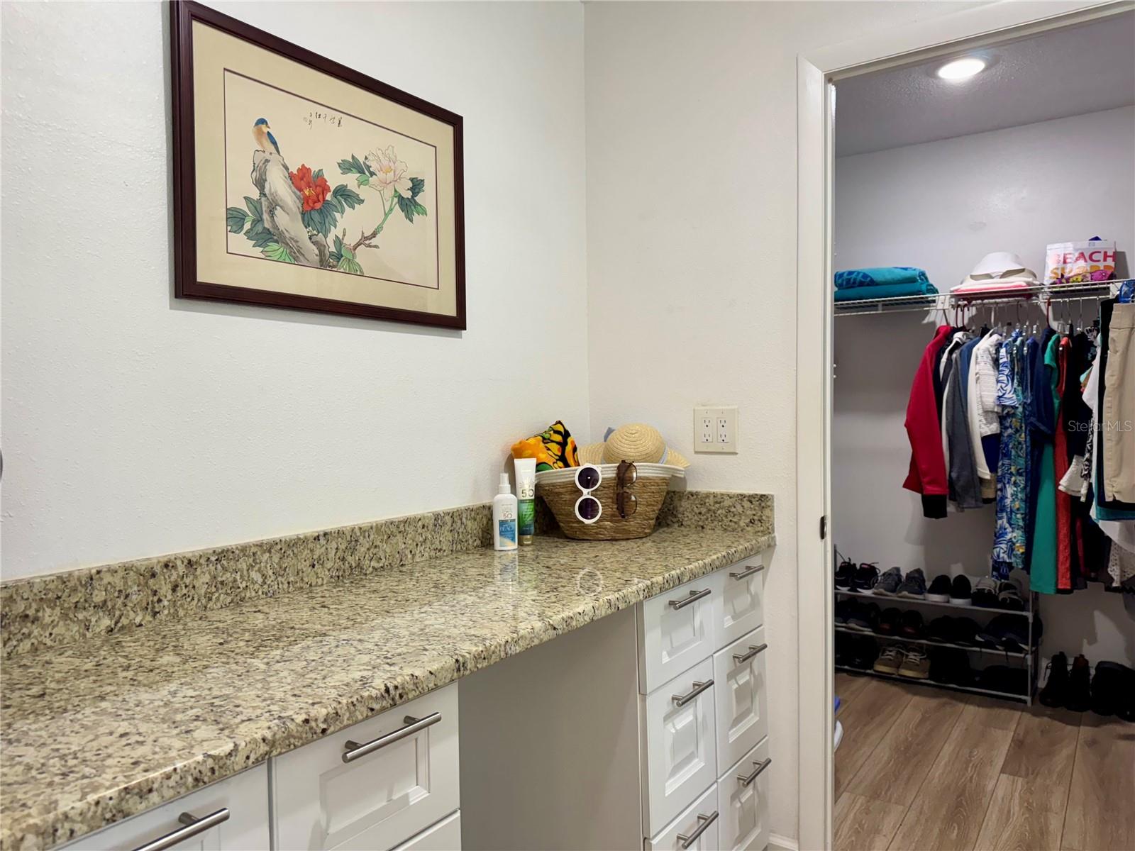 HARBOUR CLUB CONDO 3 - Residential