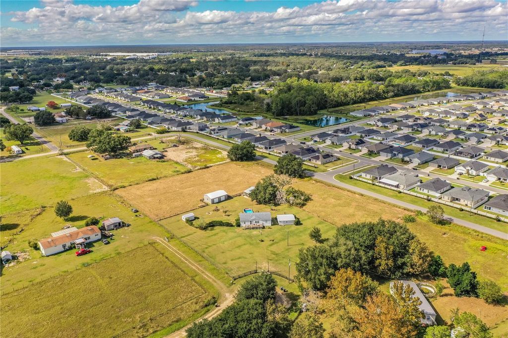 Photo of 318 Skyblue Lane, Auburndale, FL 33823 (MLS # L4957043)