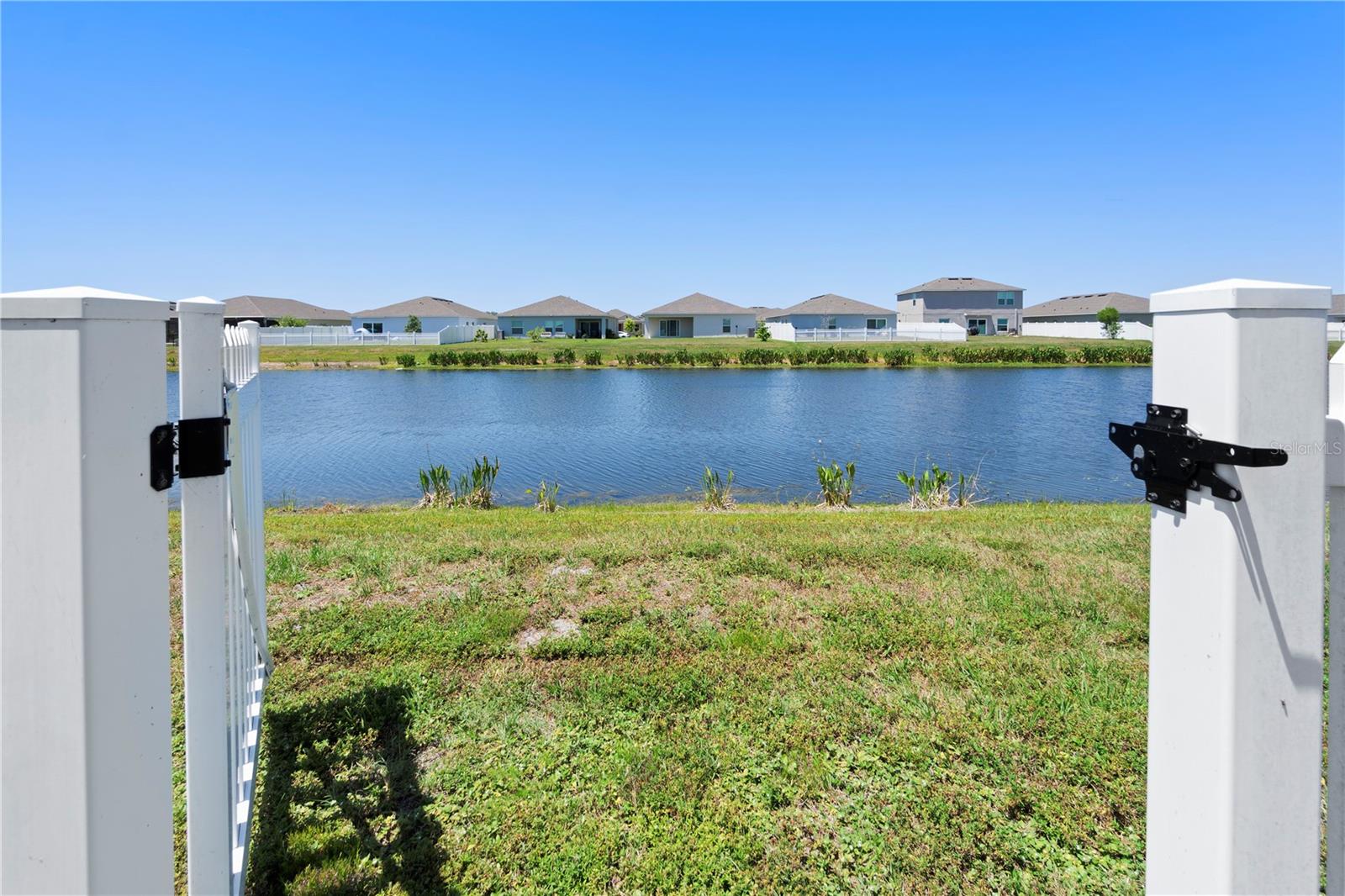 STEPPING STONE POD A PH 1 - Residential