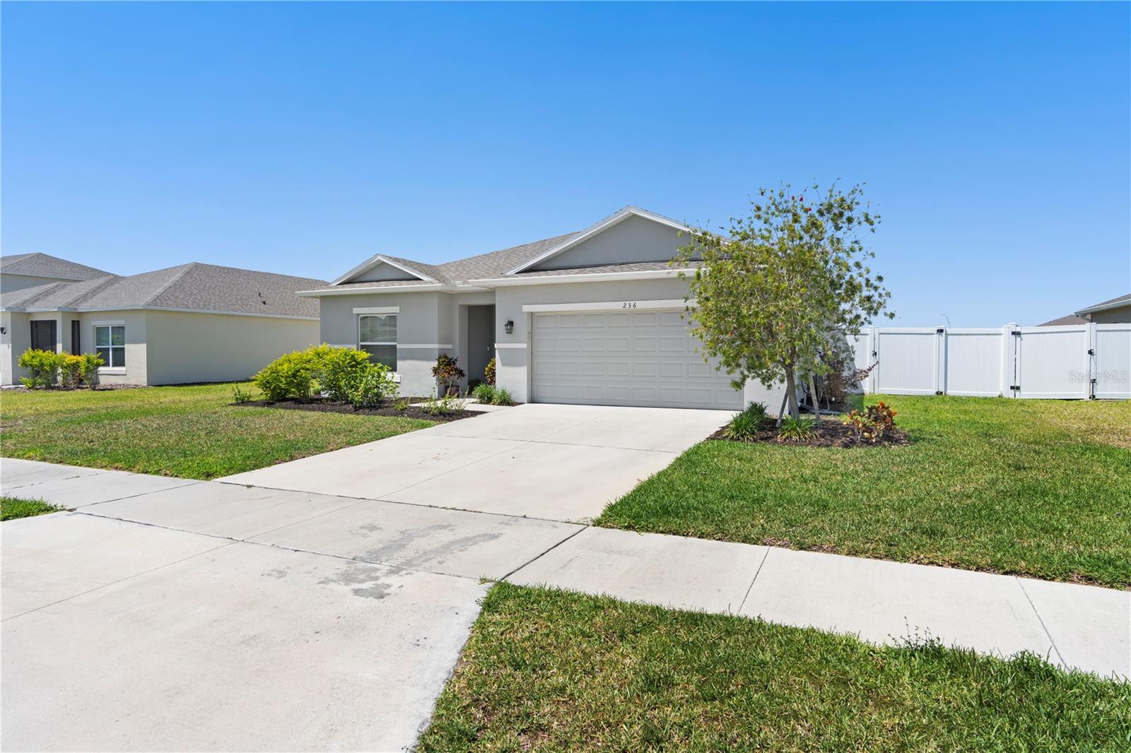 STEPPING STONE POD A PH 1 - Residential