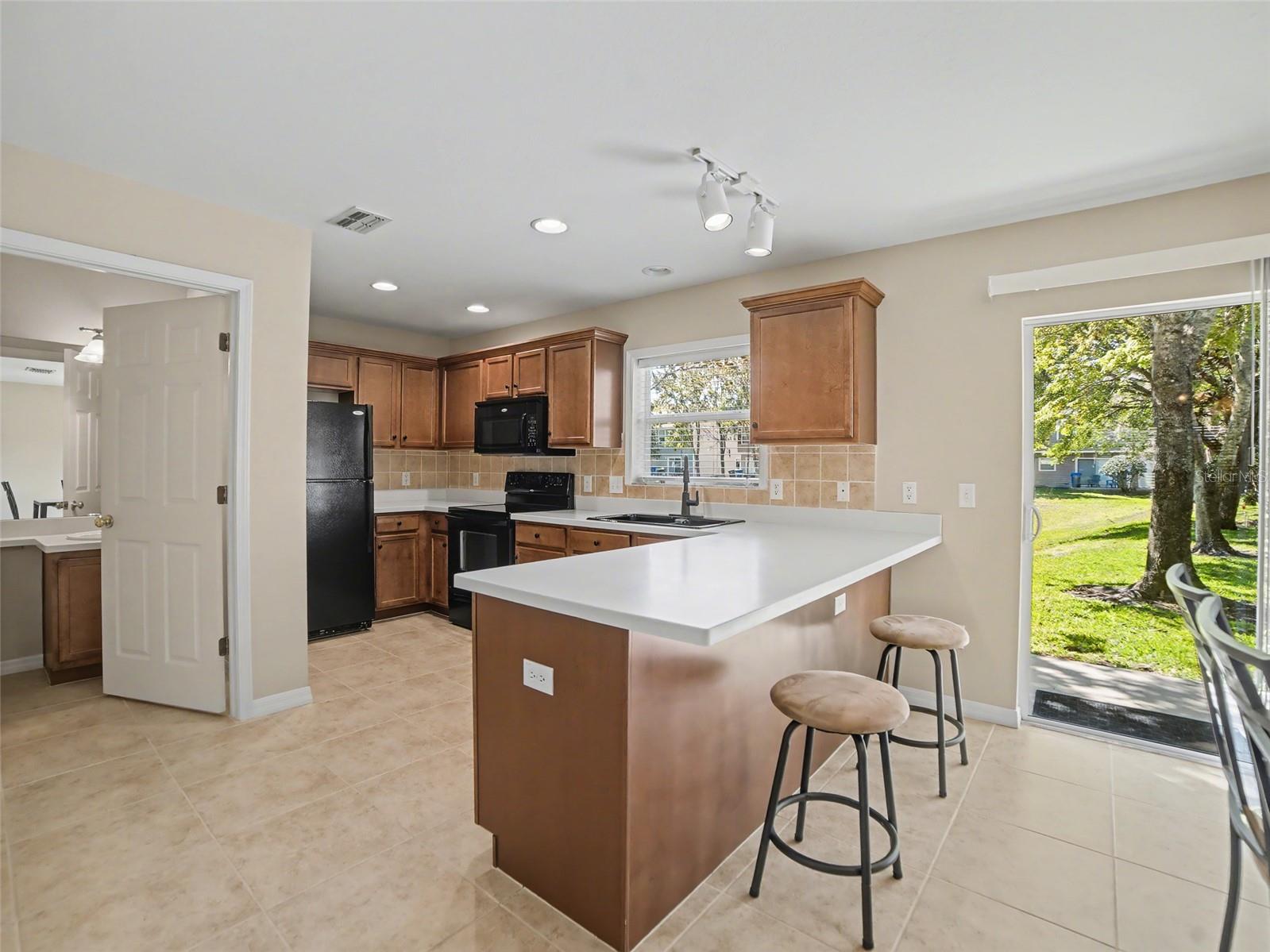 OAKWOOD TERRACE TOWNHOMES PHAS - Residential