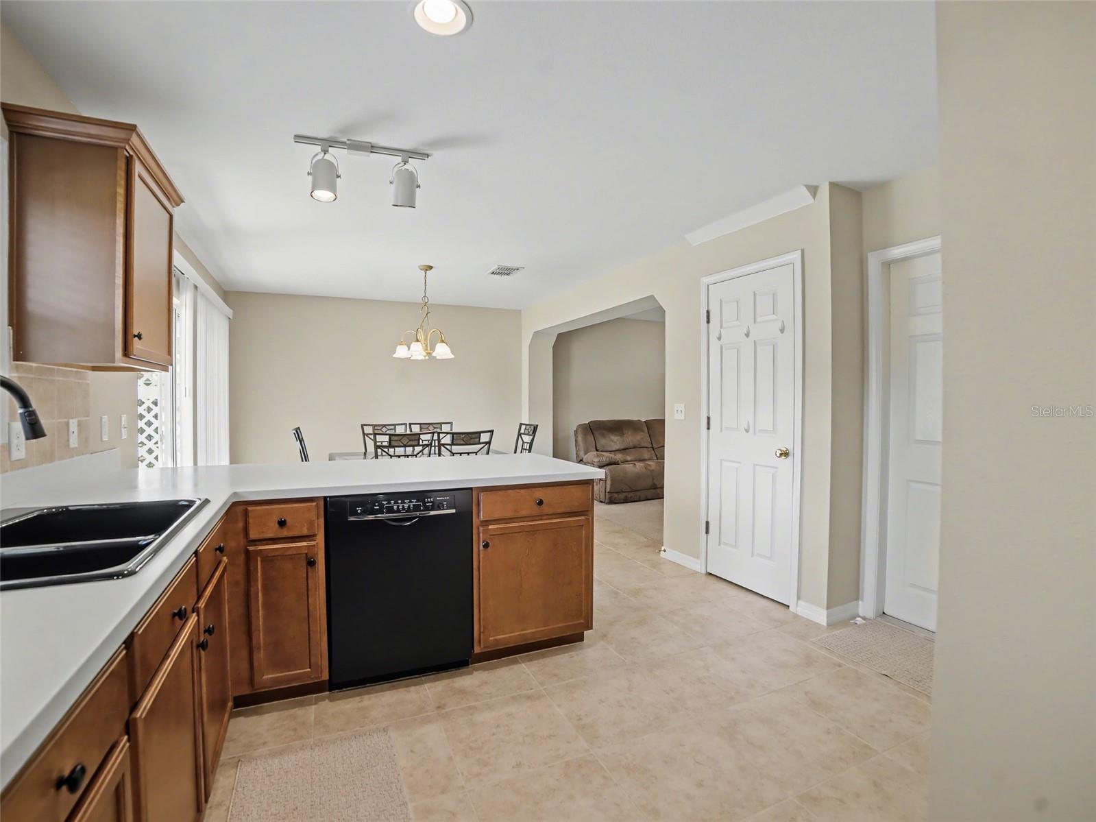 OAKWOOD TERRACE TOWNHOMES PHAS - Residential