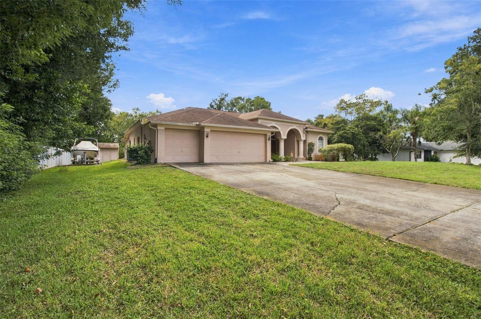 22420 SHORESIDE DRIVE