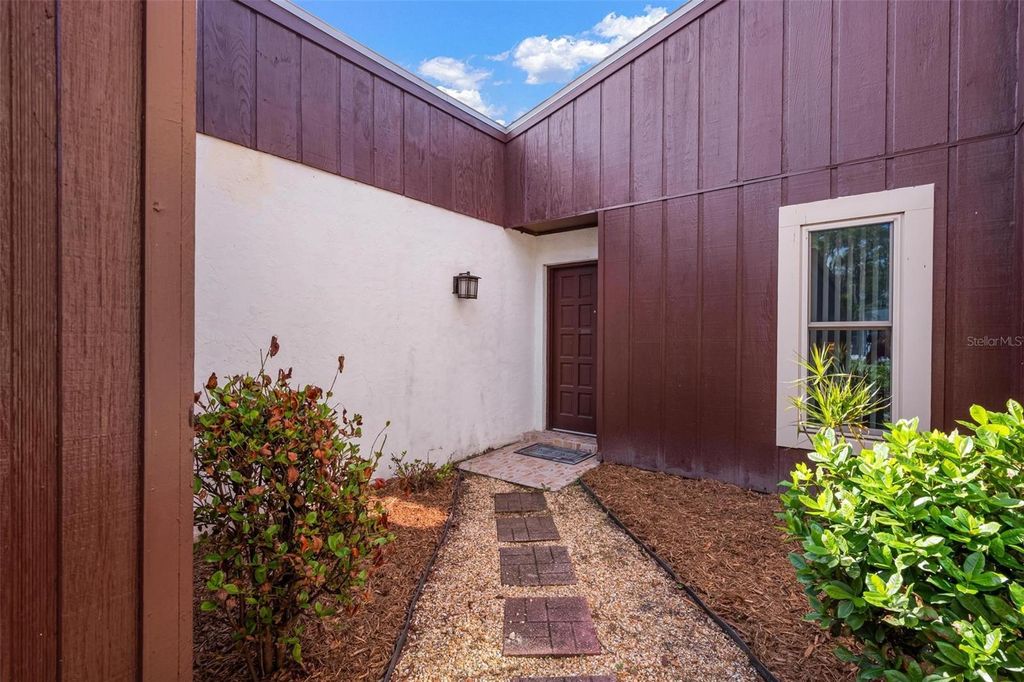 Photo of 3212 Elmer Street, Sarasota, FL 34231 (MLS # A4660329)