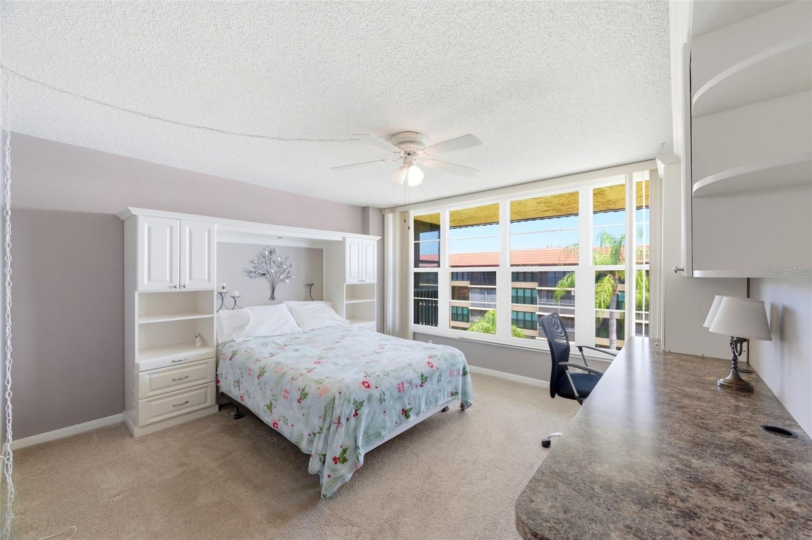 BAY MARINER THE CONDO - Residential