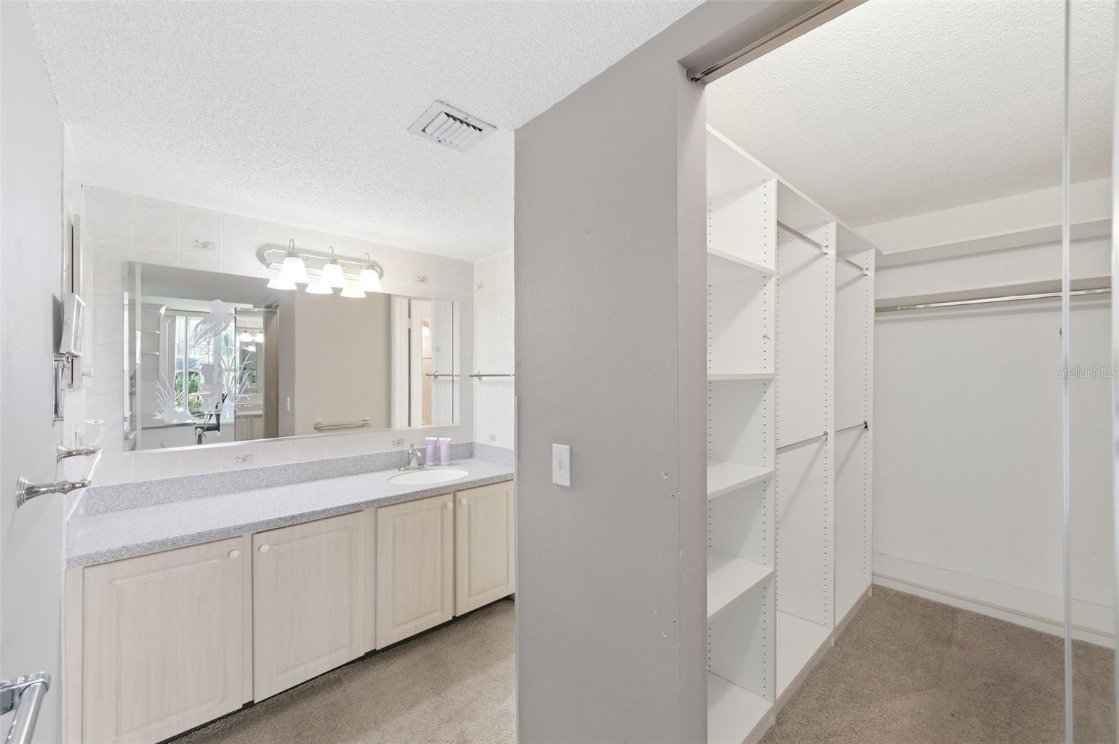BAY MARINER THE CONDO - Residential