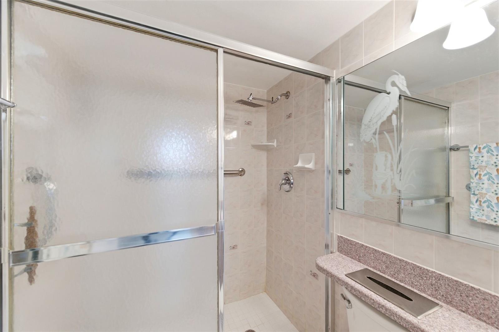 BAY MARINER THE CONDO - Residential