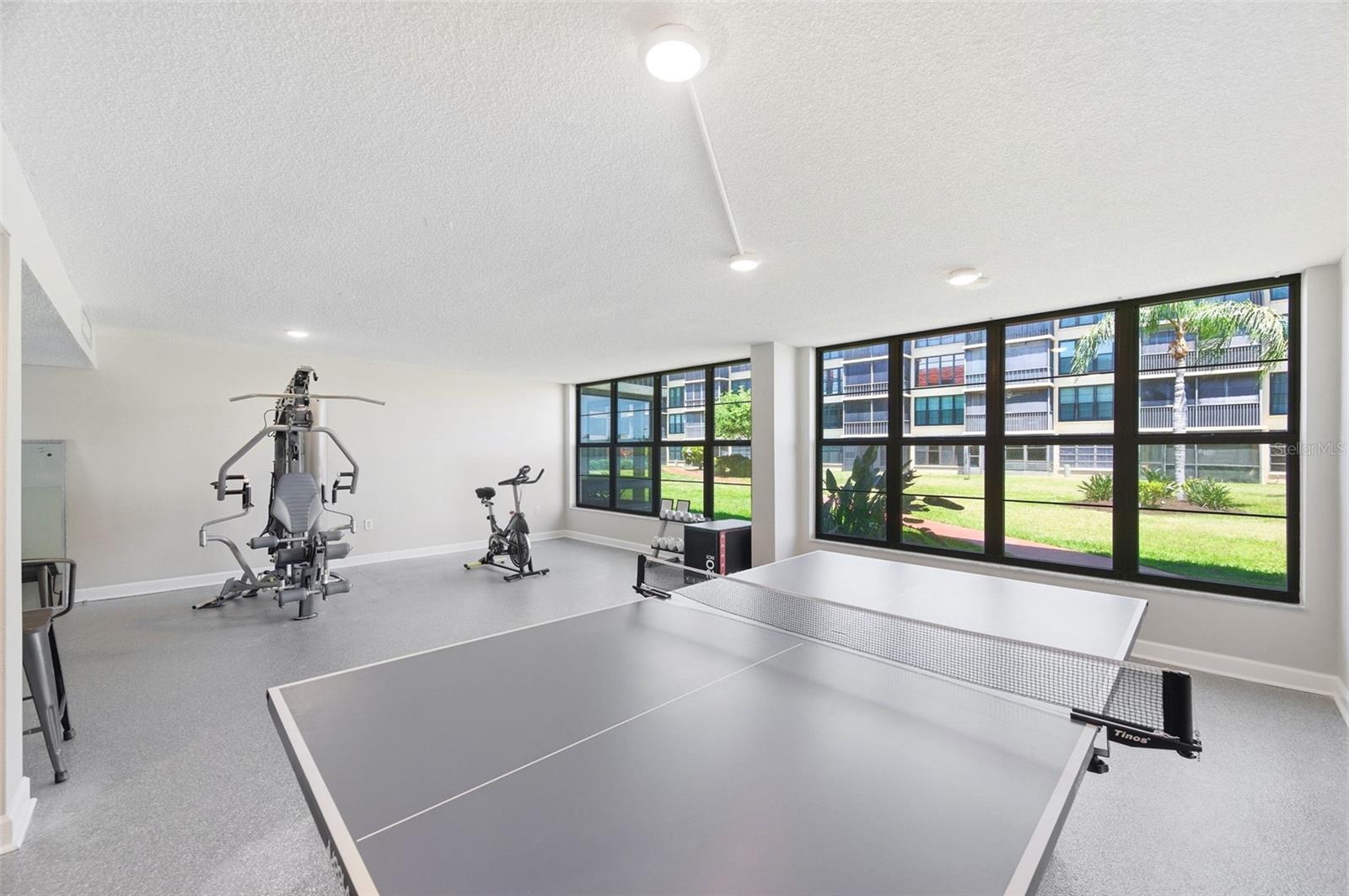 BAY MARINER THE CONDO - Residential
