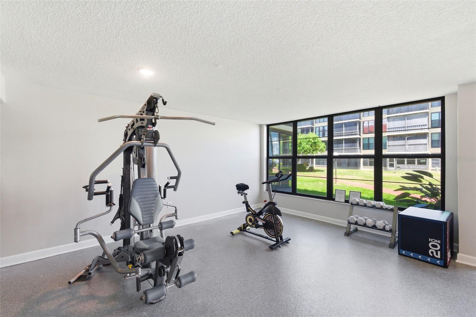 BAY MARINER THE CONDO - Residential