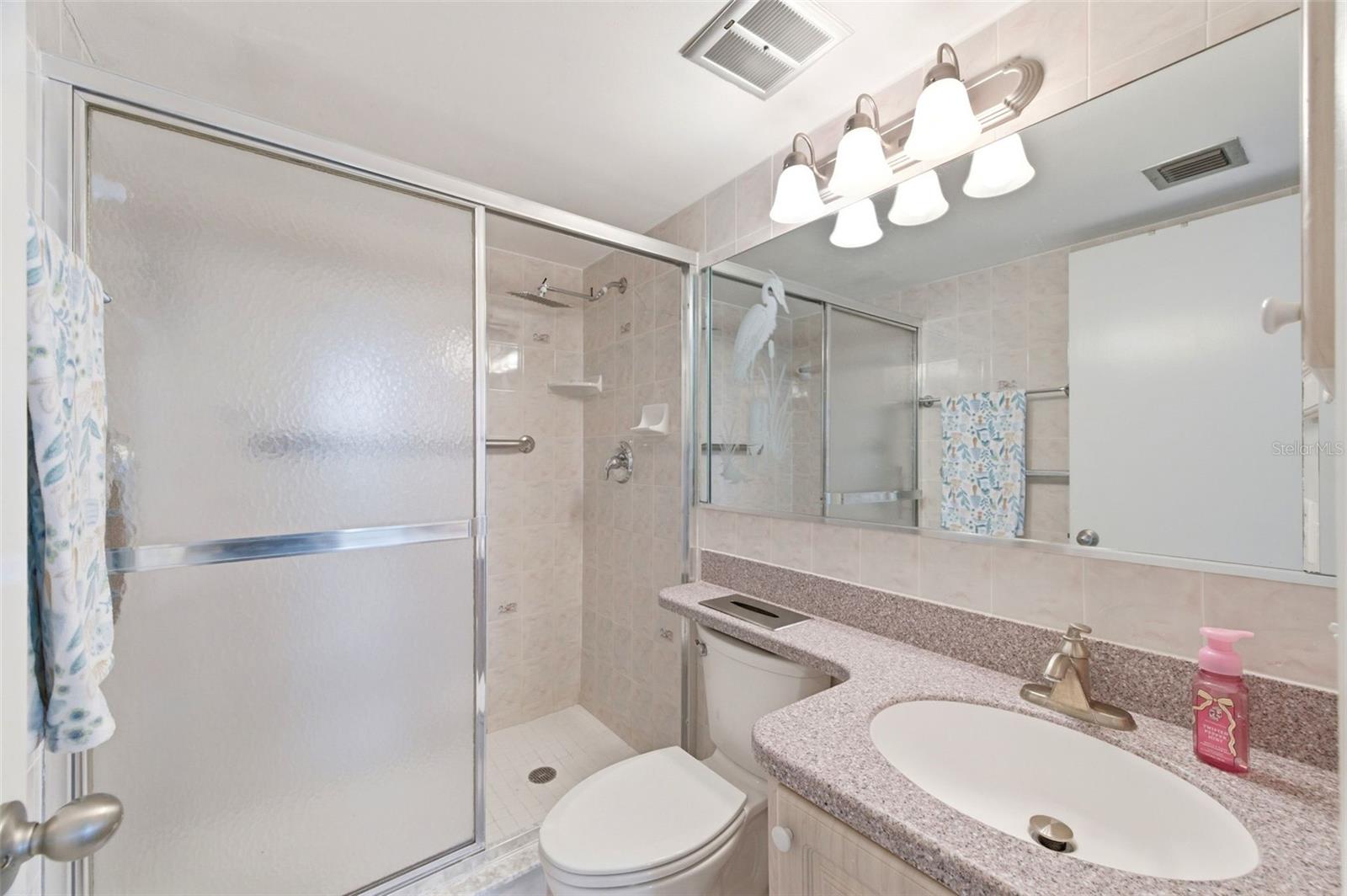 BAY MARINER THE CONDO - Residential