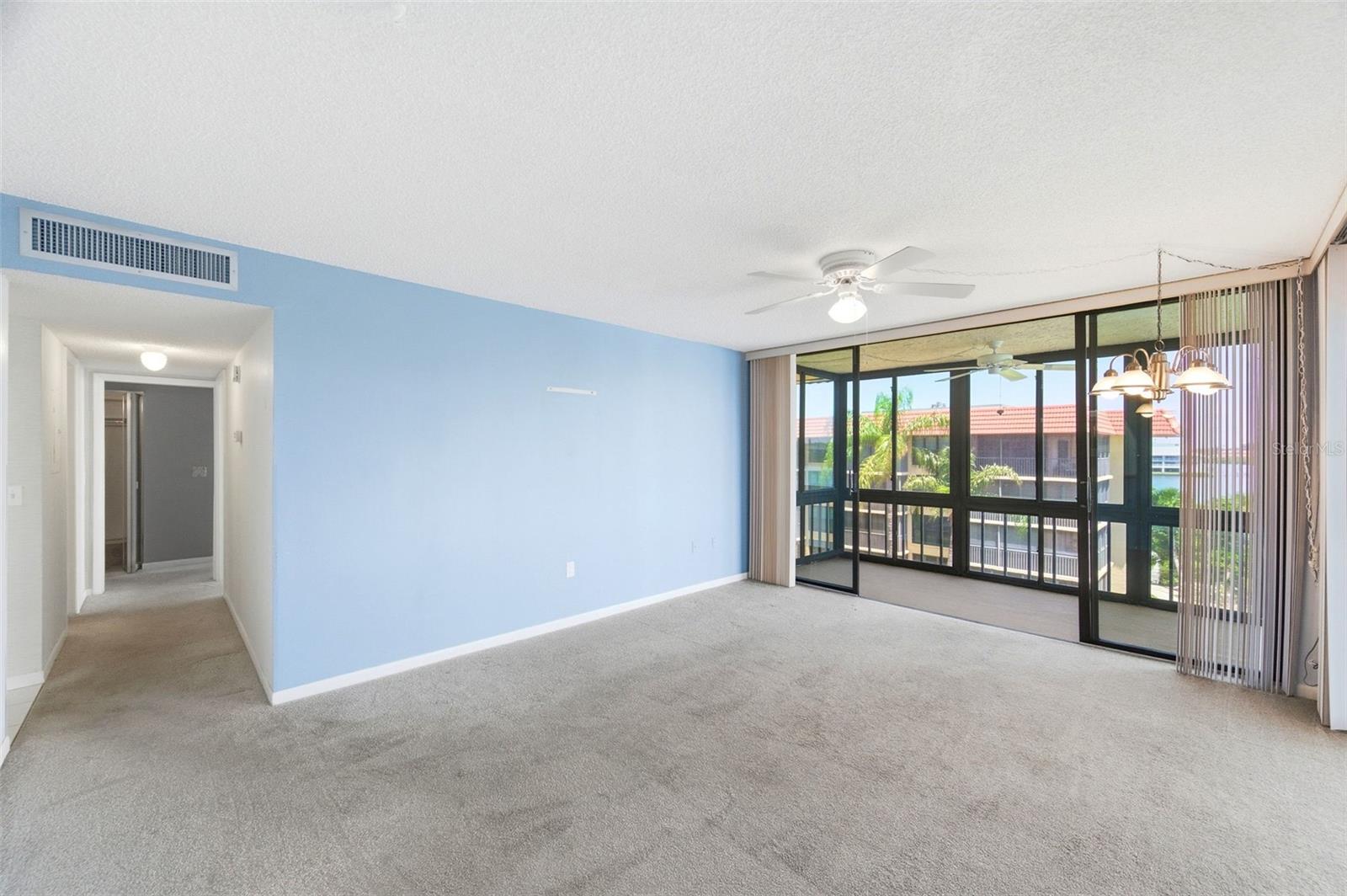 BAY MARINER THE CONDO - Residential
