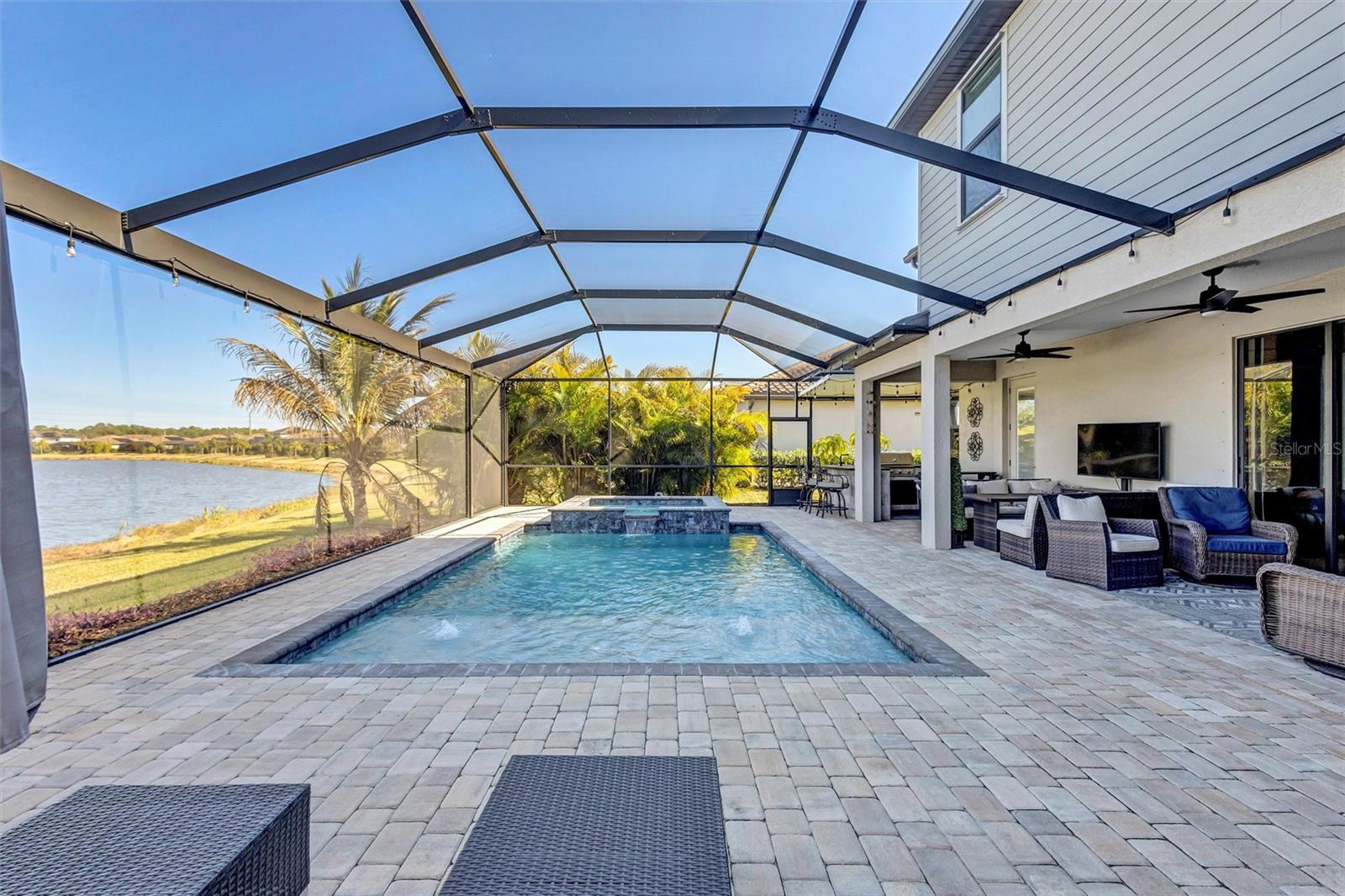 POLO RUN - Residential