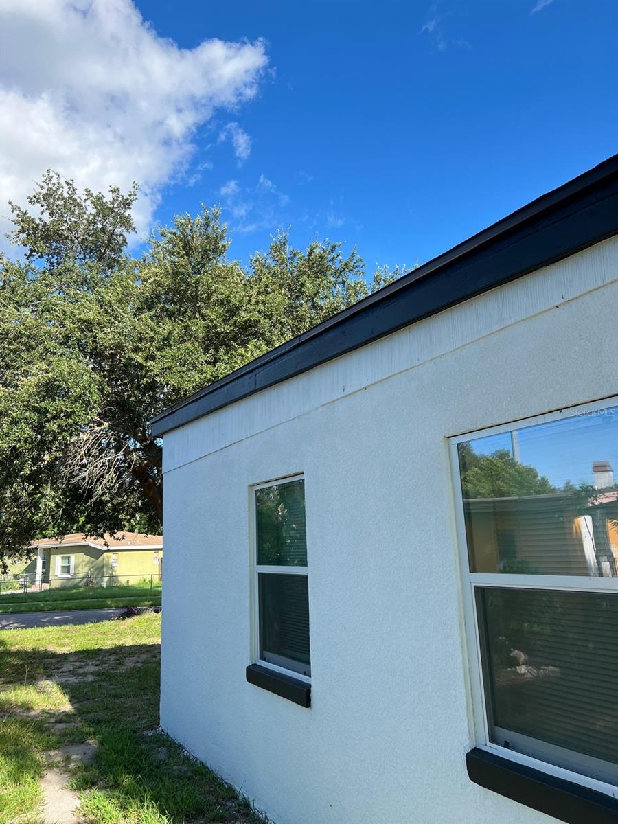 PINE HILLS TERRACE - Residential Lease