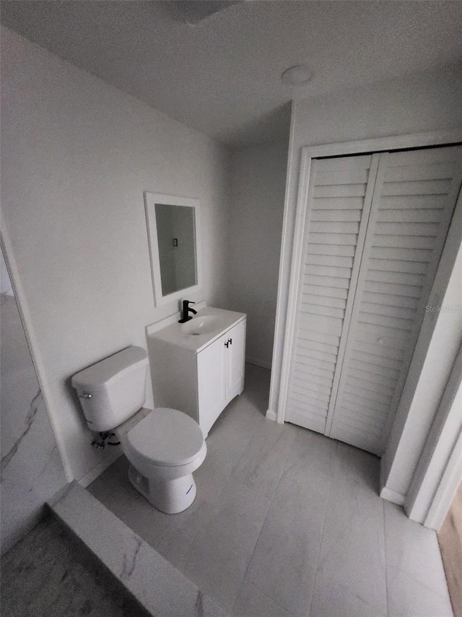 PINE HILLS TERRACE - Residential Lease