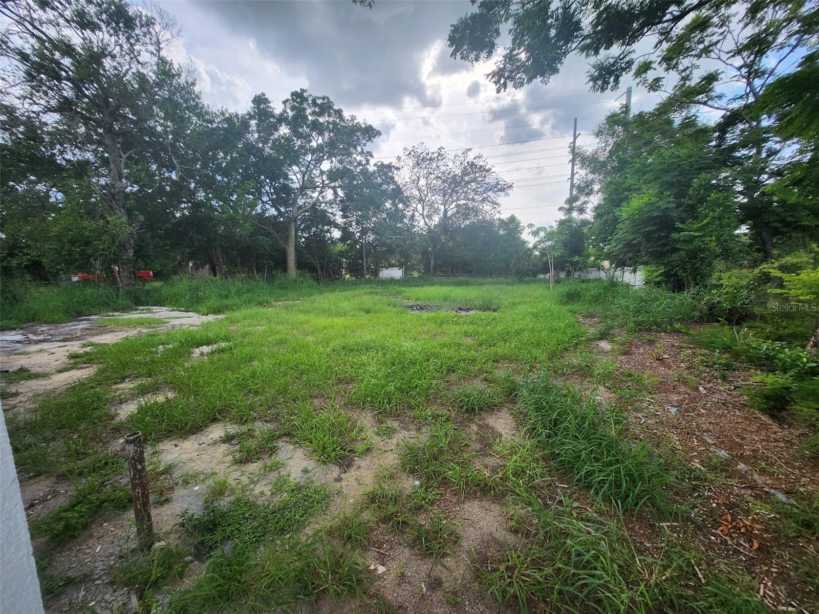 PINE HILLS TERRACE - Residential Lease