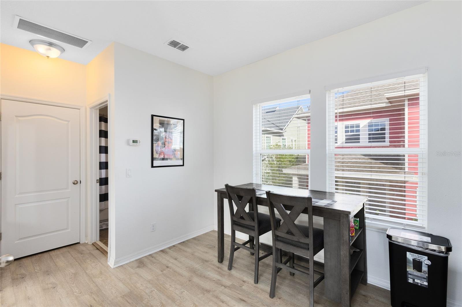 LAUREATE PARK - Residential