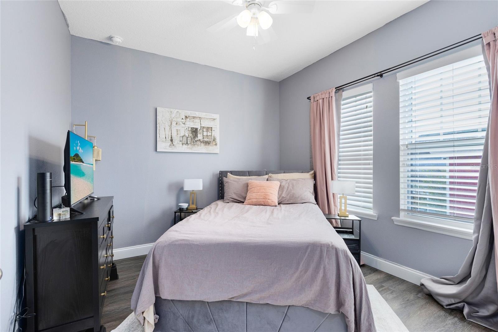 LAUREATE PARK - Residential