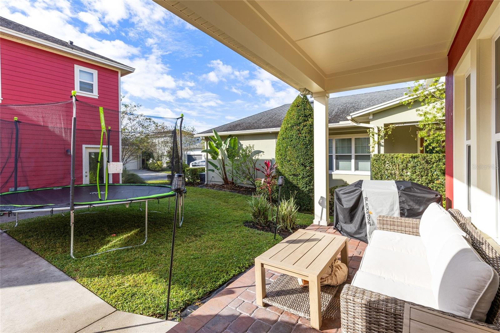 LAUREATE PARK - Residential