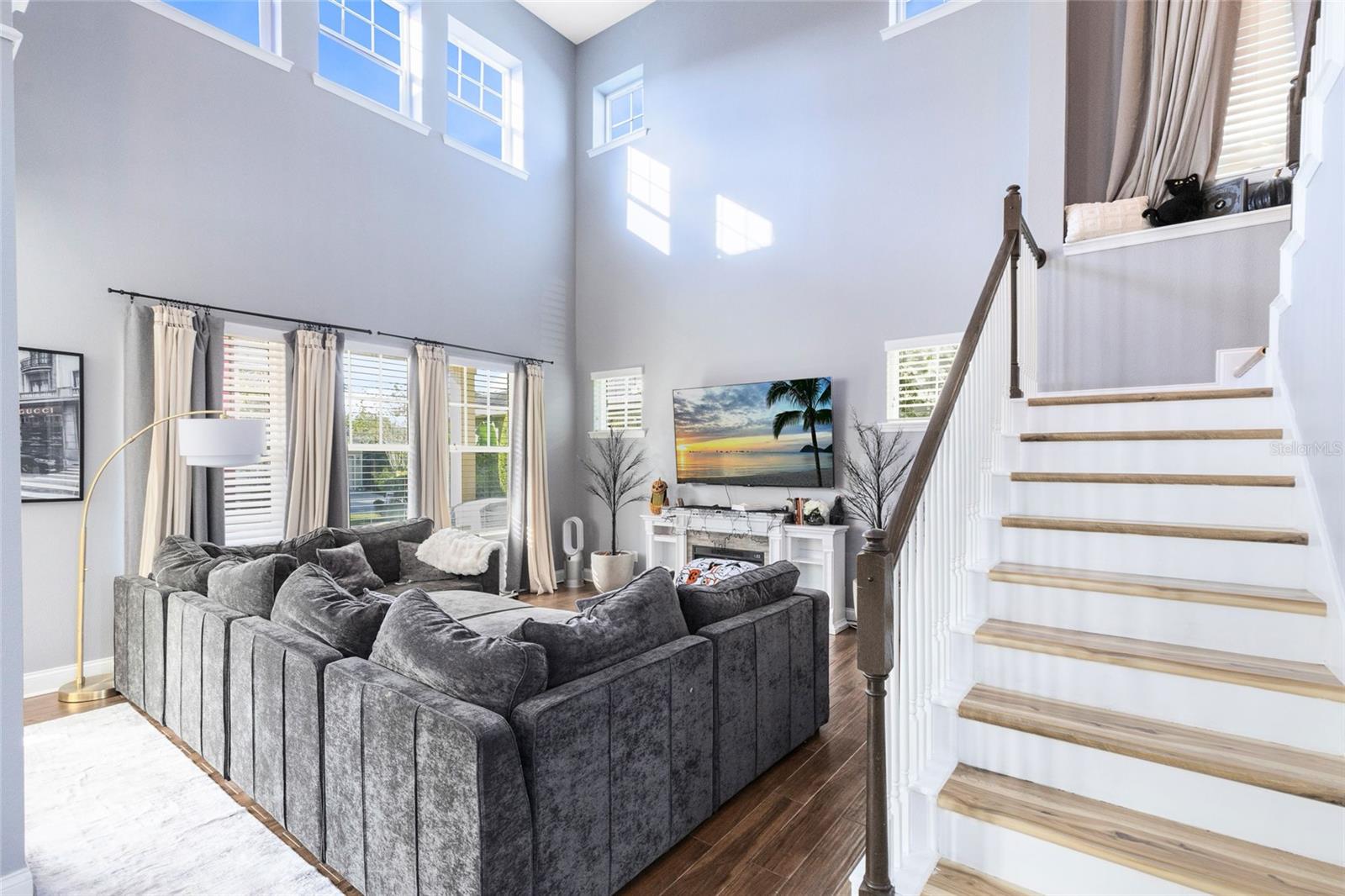 LAUREATE PARK - Residential