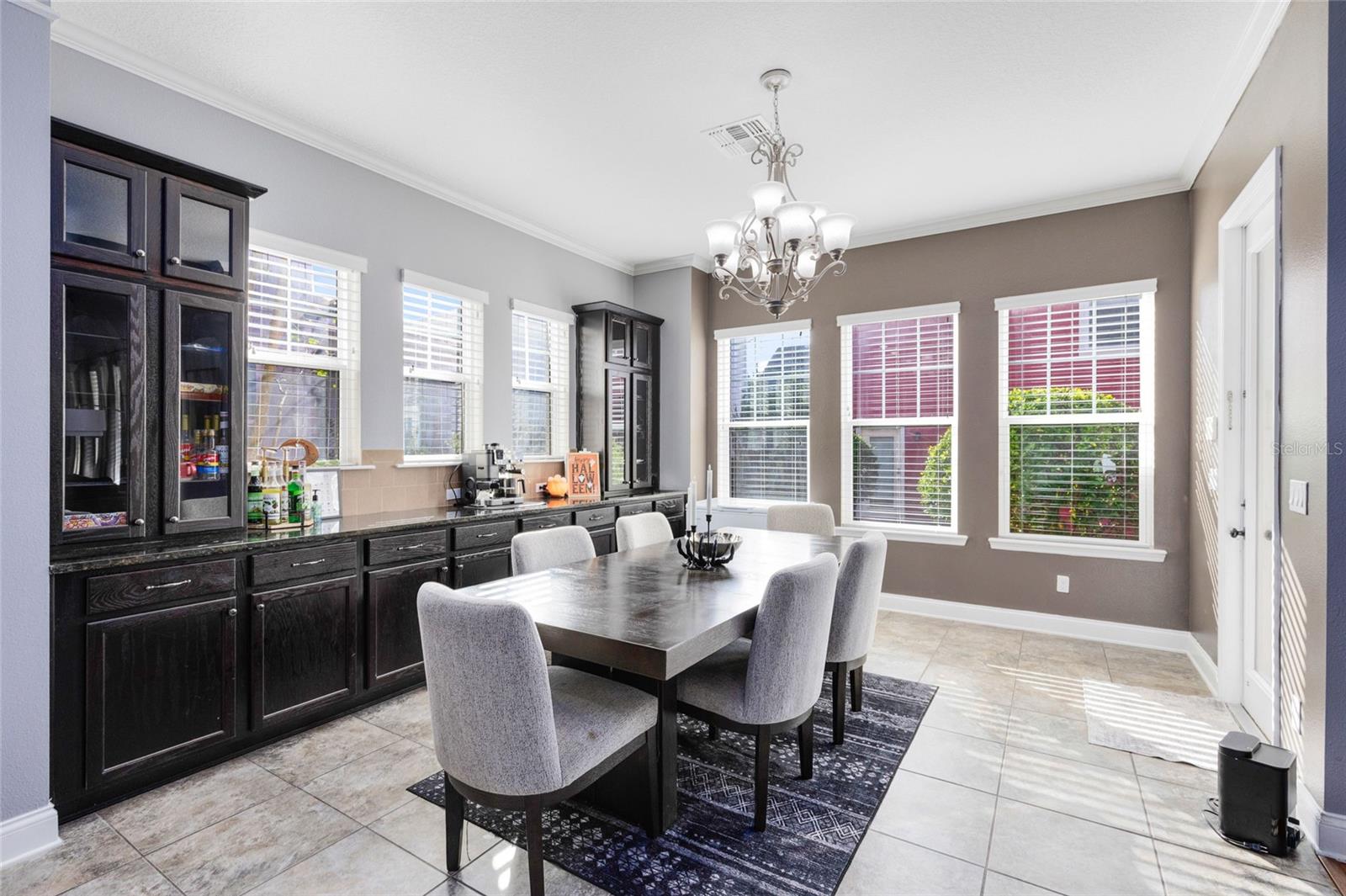 LAUREATE PARK - Residential