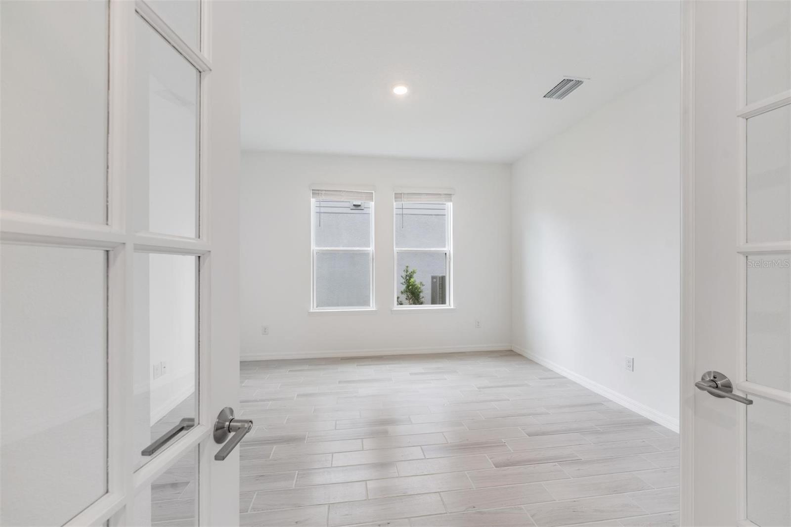 RIVER LNDG PH 2A-2B-2C-2D-3A- - Residential Lease