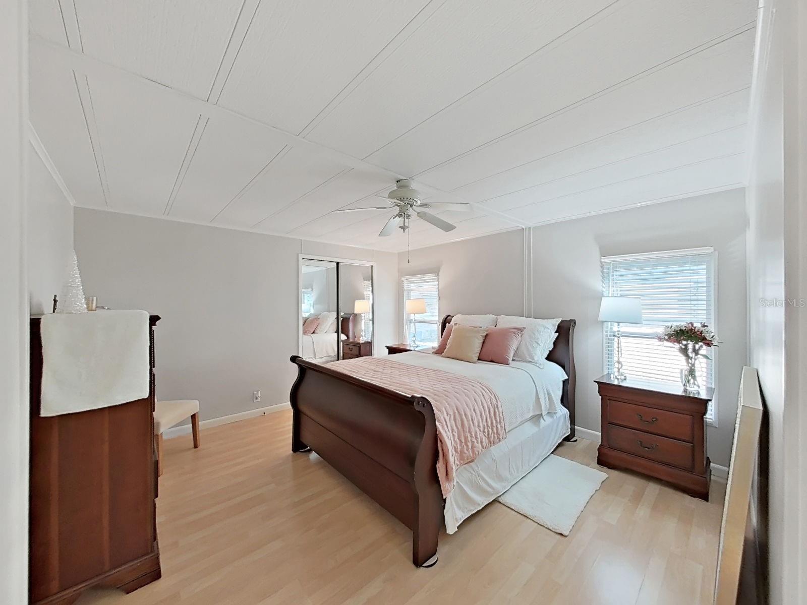 FOXWOOD LAKE ESTATES - Residential