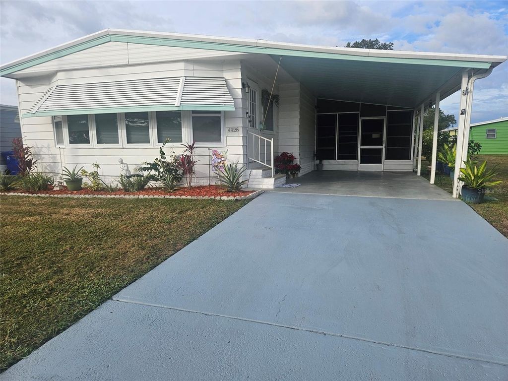 Photo of 4928 Foxdale Dr, Lakeland, FL 33810 (MLS # L4957908)