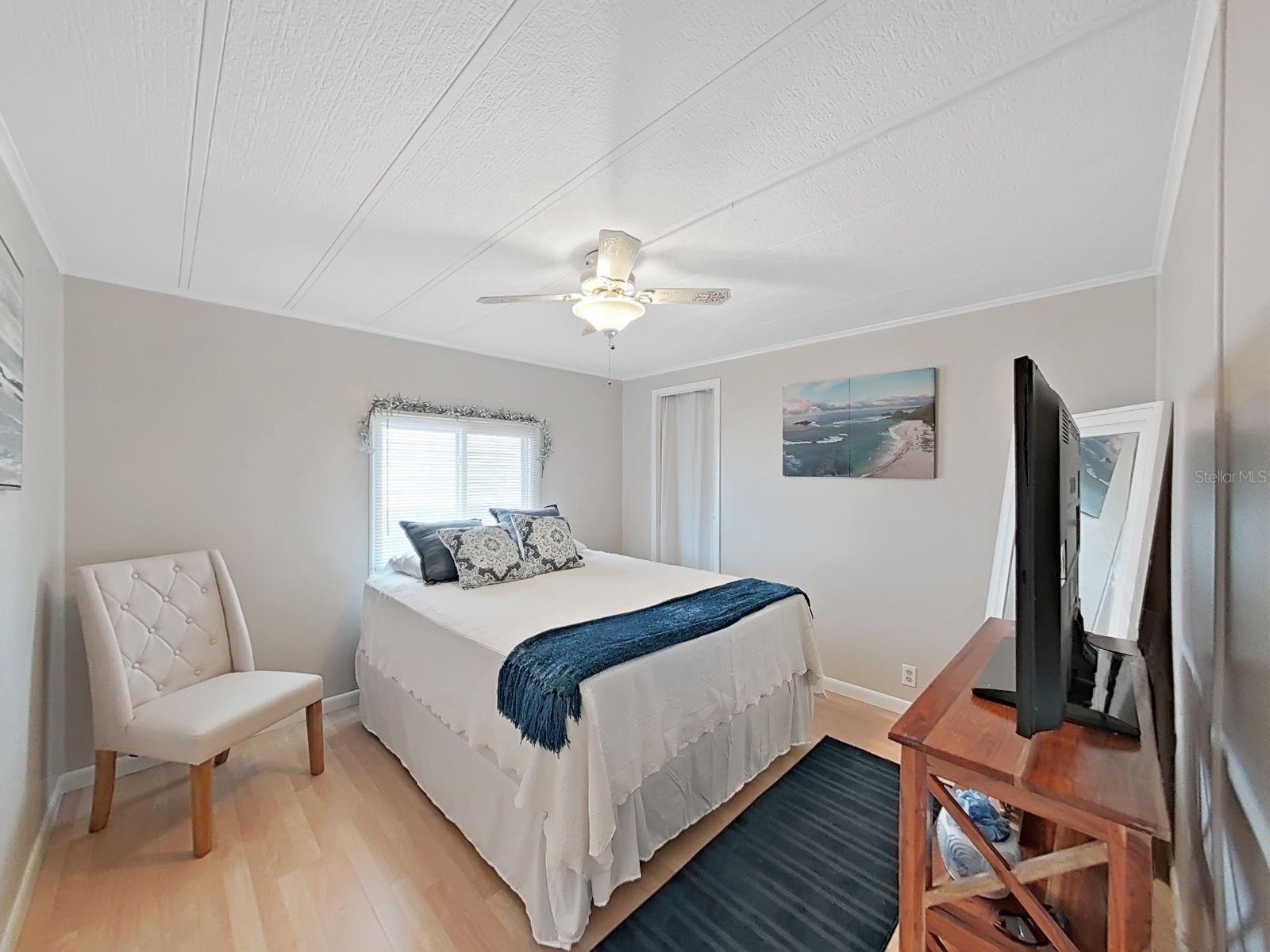 FOXWOOD LAKE ESTATES - Residential