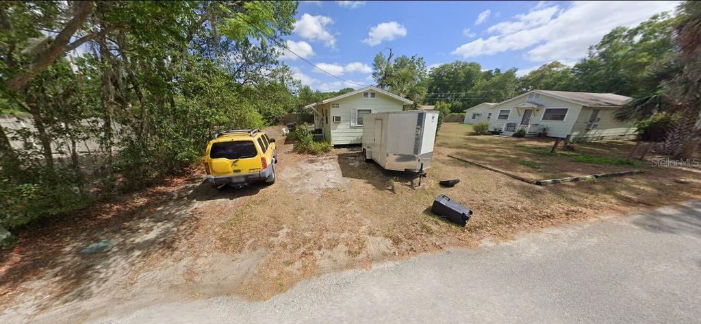 Photo of 105 Oakwood Drive, Maitland, FL 32751 (MLS # O6357188)