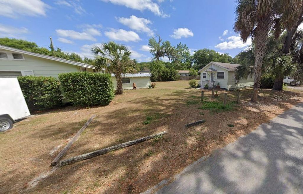 Photo of 105 Oakwood Drive, Maitland, FL 32751 (MLS # O6357188)