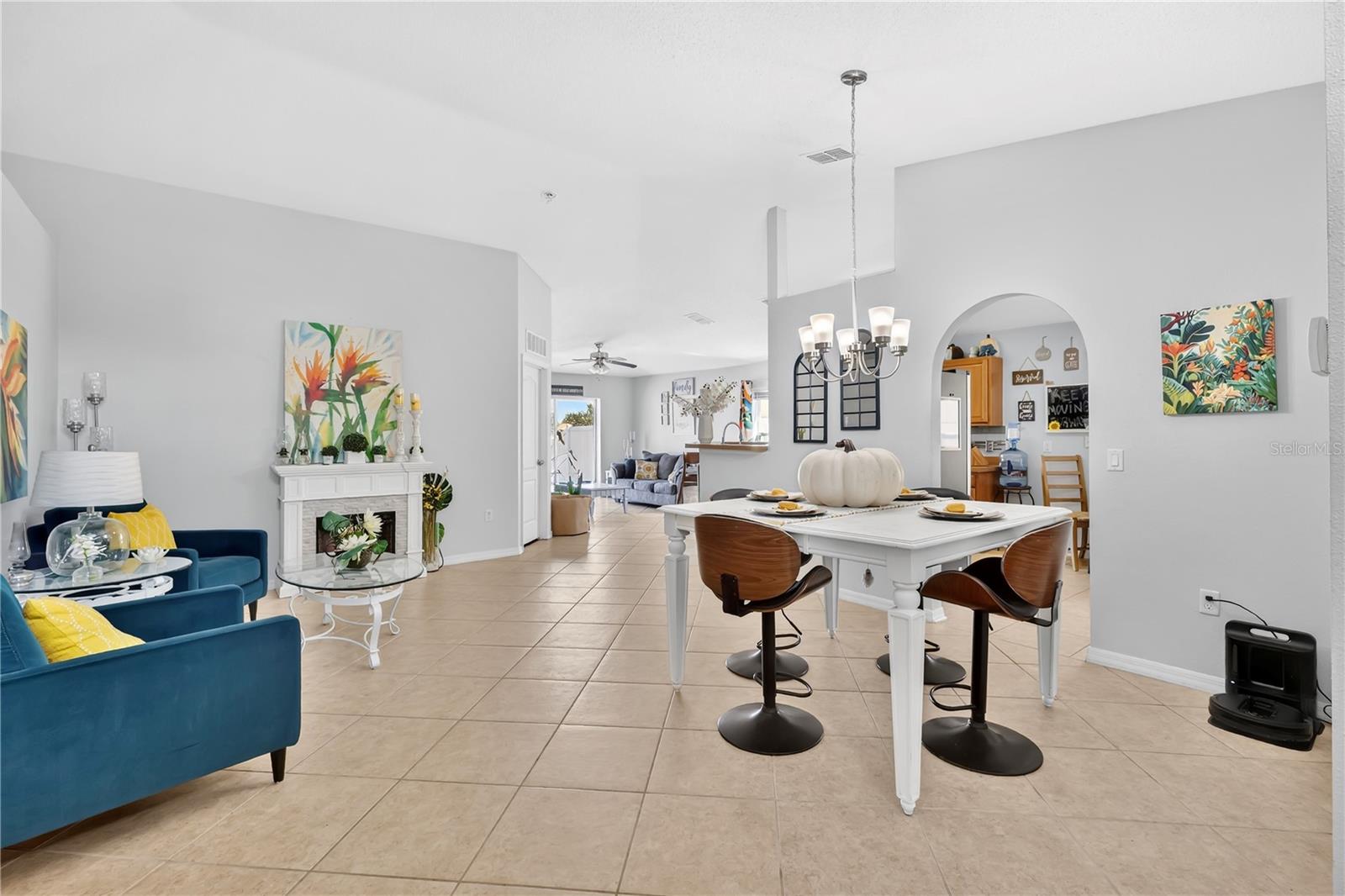 5441 SILVER THISTLE LANE