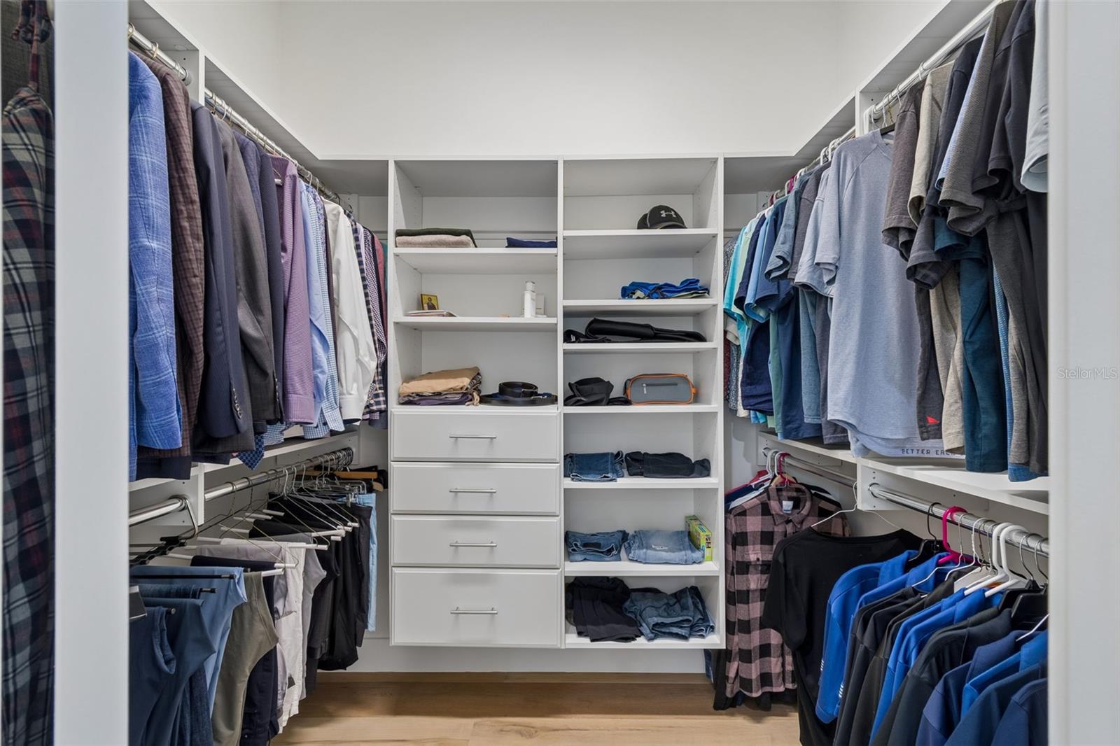 LYKES H T SUBDIVISION - Residential